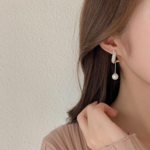 Alternative view of Luxury Crystal Curve Pearl Drop Earrings for Women